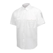 Chemisette blanche à pattes...